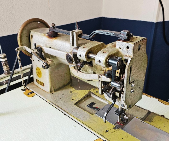 maquina coser toldos