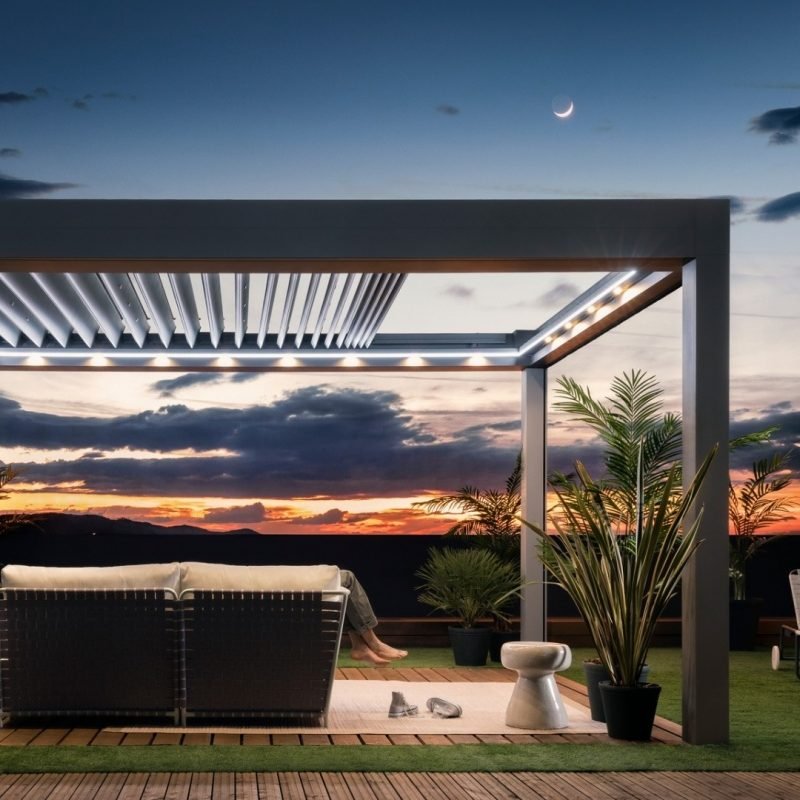 PERGOLA-BIOCLIMATICA-RETRACTIL2