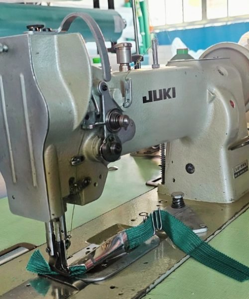 maquina antigua coser toldos